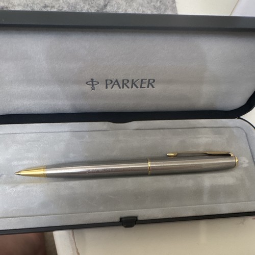 Parker metal ballpoint pen - metal,