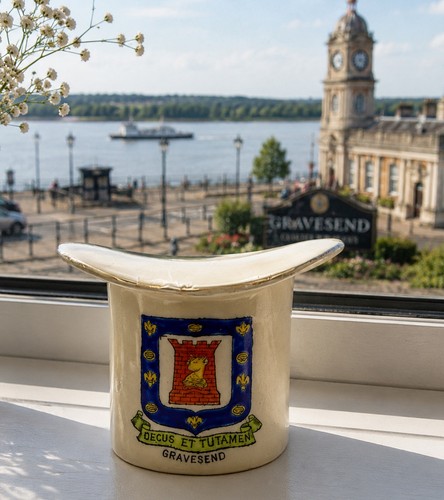 Vintage gravesend crested - vintage,