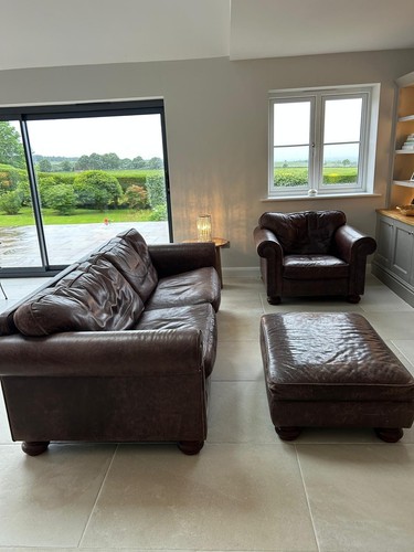 Classic brown leather seater - brown, 3