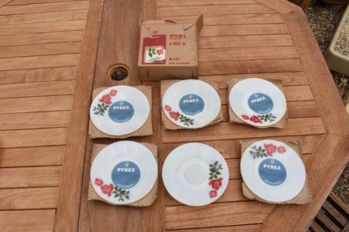Pyrex june rose opal - 'june, rose'