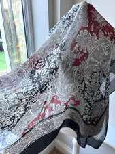 Vintage 100% silk Scarf headscarf neckerchief classic printed Indian Silk