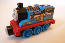 RACING THOMAS - VGC. Round Magnets - Take n'Play Thomas. P+P DISCOUNT