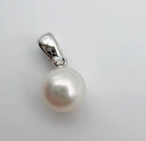 Mikimoto necklace charm - necklace,