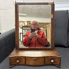 Small Serpentine Front 18c