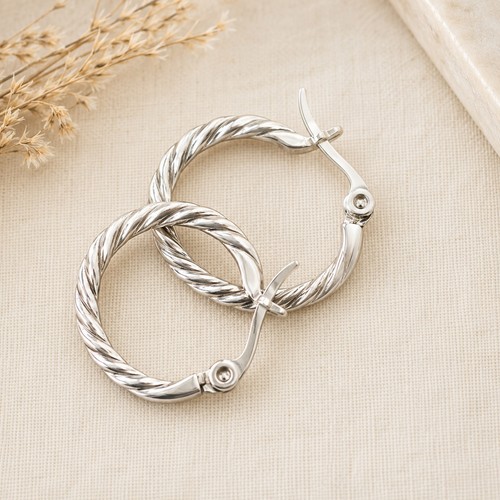 925 sterling silver - 925,