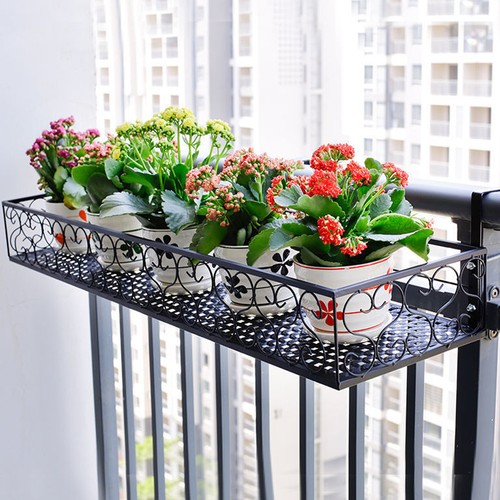 Large metal hanging planter - large,