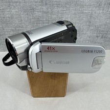 Canon Legria FS200 Handheld Digital Camcorder + battery - Tested Working