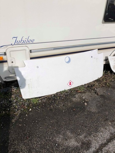 Caravan front gas - gas, locker
