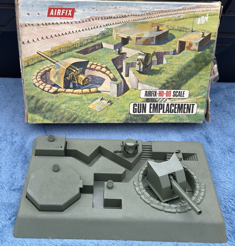 Vintage airfix 1971 gun - airfix,
