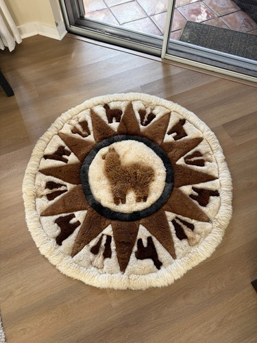 Round baby alpaca - round,