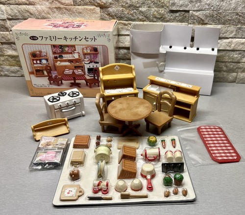 Sylvanian families family - families,