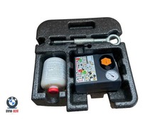 VOLVO S60 MK2 EMERGENCY TYRE REPAIR KIT WITH FOAM HOUSING & TOW EYE 31200626