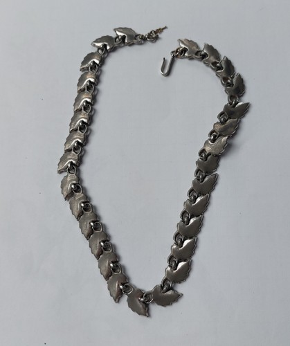 Trifari silver tone - trifari,