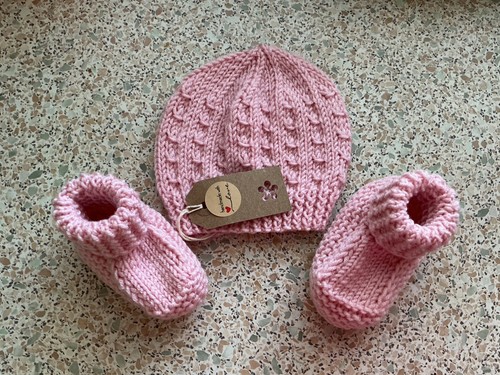 New born baby - new, bootees