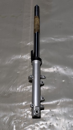 Genuine yamaha yzf600r - genuine,