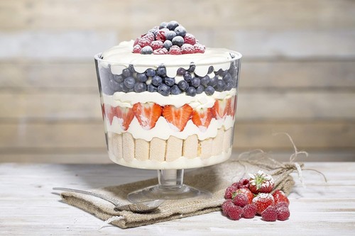 Clear footed glass - clear, trifle