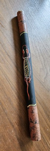 Small didgeridoo dot painted - small,