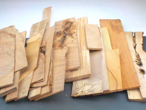 Sawn hardwood board - , offcuts