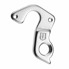 Derailleur hanger for