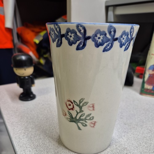 Rare vintage ceramic laura - rare,