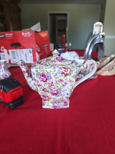 Royal winton summertime chintz - royal,