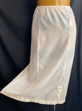 Slenderella Vintage Long Waist Slip, Peach Semi Stiff Noisy 100% Nylon, UK 16/18