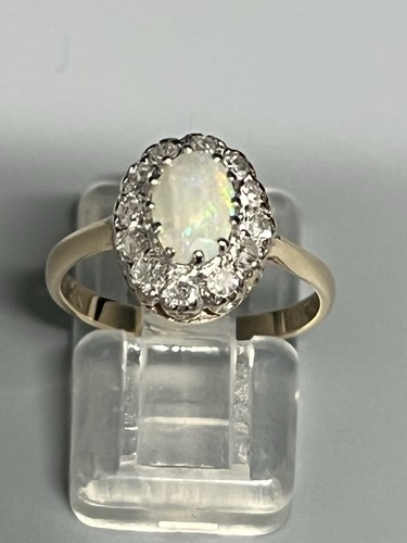 9ct gold opal diamond - 9ct,