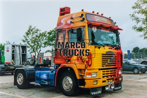 Truck photo volvo f12 - volvo,