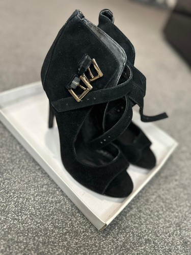 Schuh black suede open toe - black,
