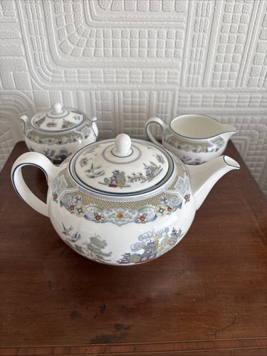 Wedgwood chinese legend 3pc - chinese,
