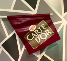 Vintage Walls Cart Dor 2000