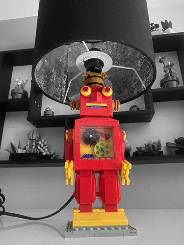 Vintage style tin robot - style, lego