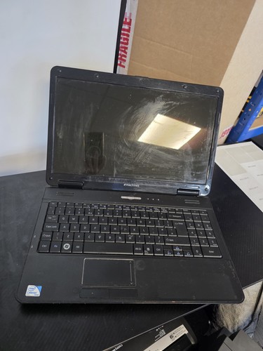 Emachines e525 laptop - emachines, 15.6"