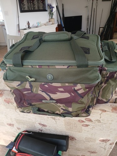 Wychwood tactical fishing - tactical, hd