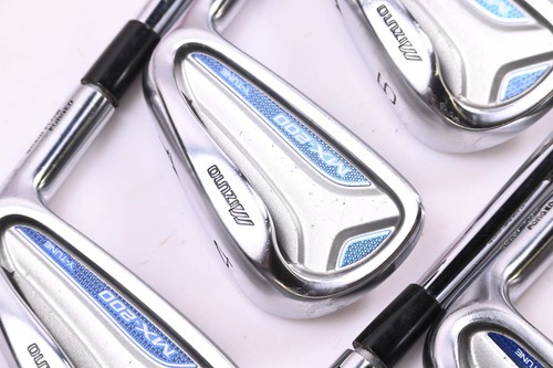 Mizuno 200 irons pw - irons, /