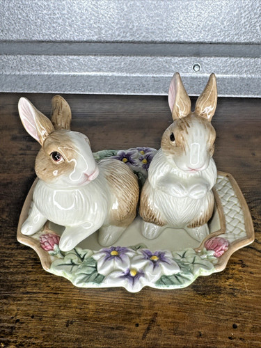 Fitz floyd botanical bunny - fitz,