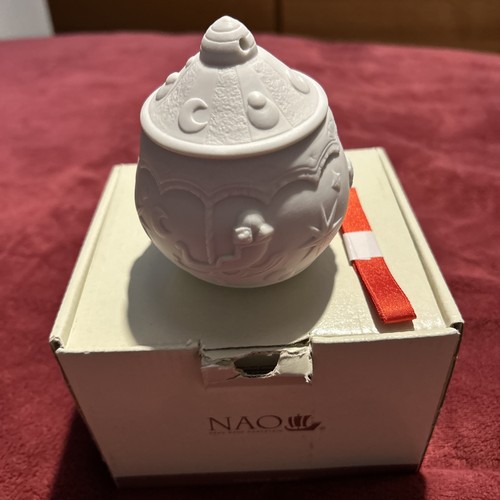 Nao porcelain deco - -,