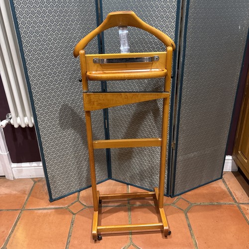 Lovely colour wooden s - lovely,