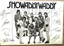 SHOWADDYWADDY    - POP GROUP  - AUTOGRAPHED PHOTO