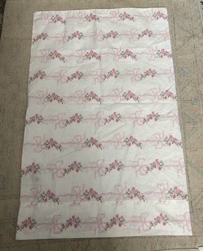 Laura ashley standard pillow - laura,