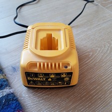 Dewalt 7.2-18v Set of 3 Tool Battery Charger DE9116 1 Hour NI-MH & NI-CD VGC