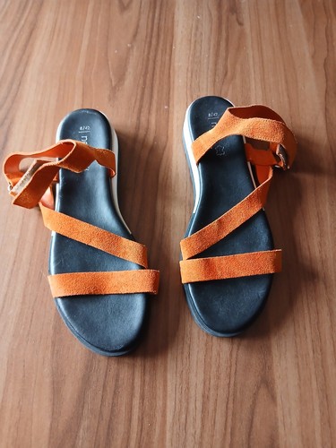 Ladies strappy sandals size - , 8