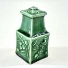 ROYAL WORCESTER GREEN CROWN WARE EMBOSSED LEAF PEPPER SHAKER VINTAGE ENGLAND