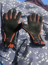 Sale!! Nike Goalkeeper Gloves RRP £75!!!