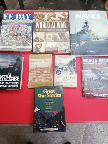 Job lot military war - 8,