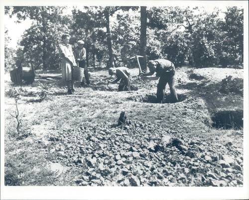 1940 workers outside digging - 1940,