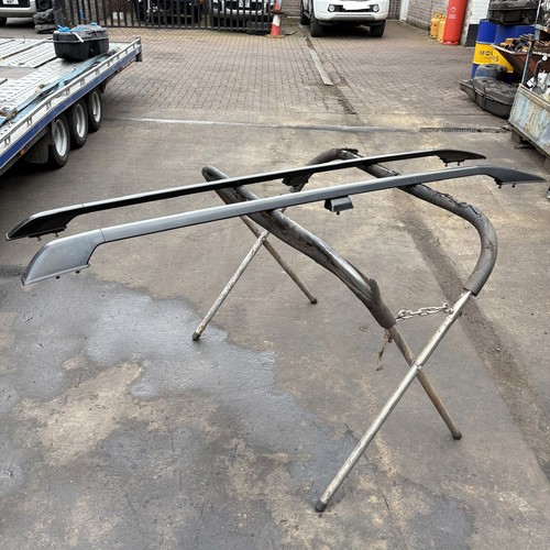 Roof cross bars - roof, lwb