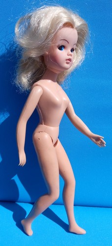 Vintage 1980s sindy blonde - vintage,
