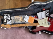 1995 Fender Strat usa plus deluxe in crimson burst with Fender hard case