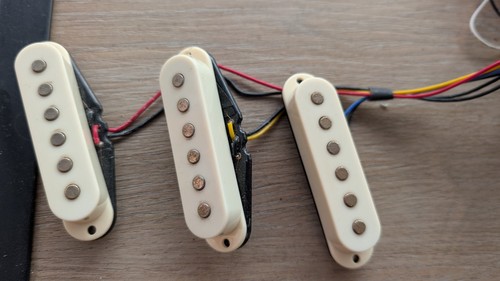 Squire stratocaster pickup - stratocaster,